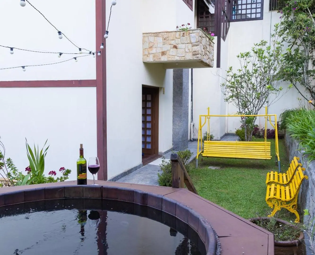 Casa Das Montanhas - Aconchego E Tranquilidade A 2,4Km Do Capivari Campos do Jordão 0*,